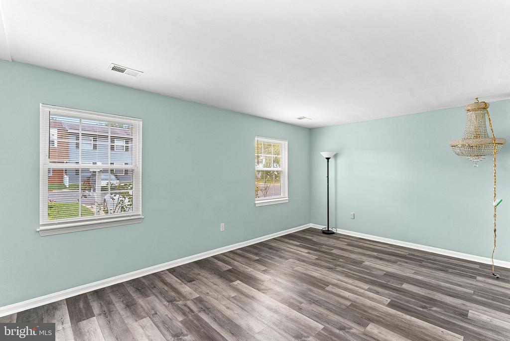 8566 PELLAM COURT