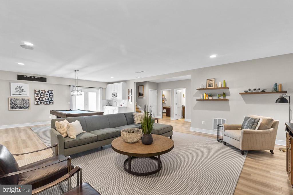 8639 ANDERSON AVENUE Unit: HOMESITE 11