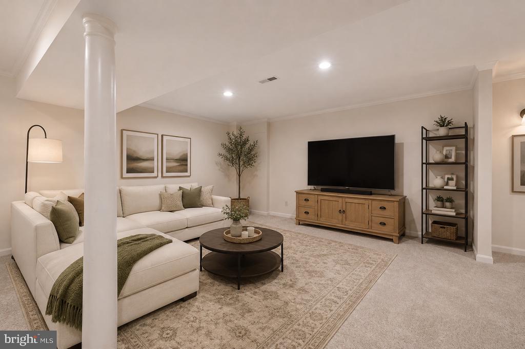 5290 HILLSIDE DRIVE