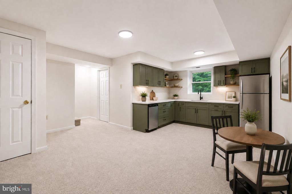 5290 HILLSIDE DRIVE