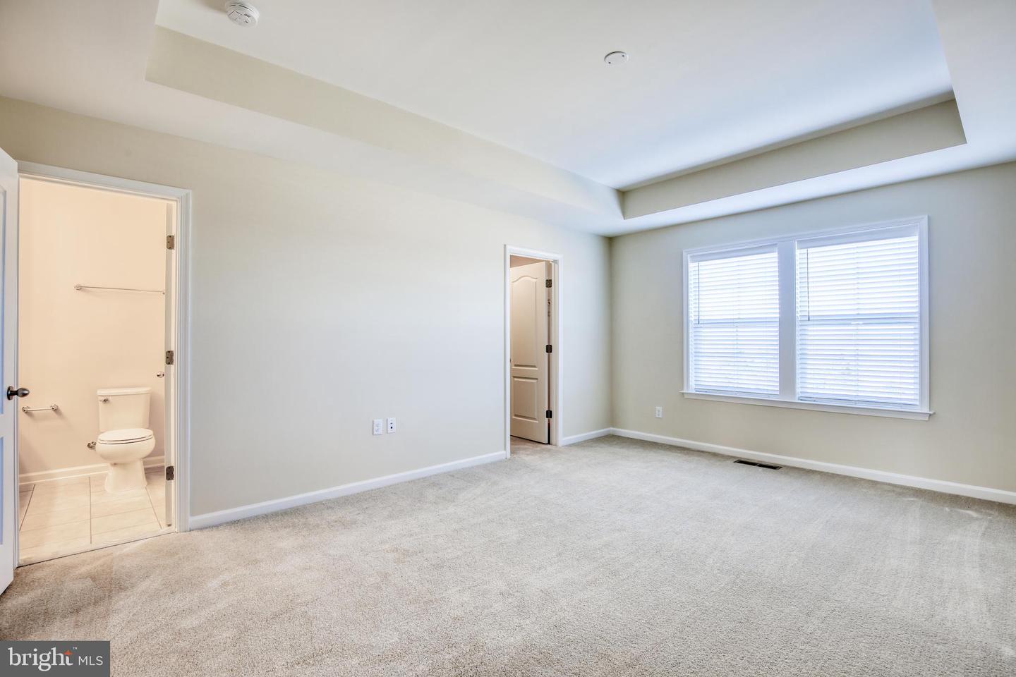 106 ALDERMAN WAY