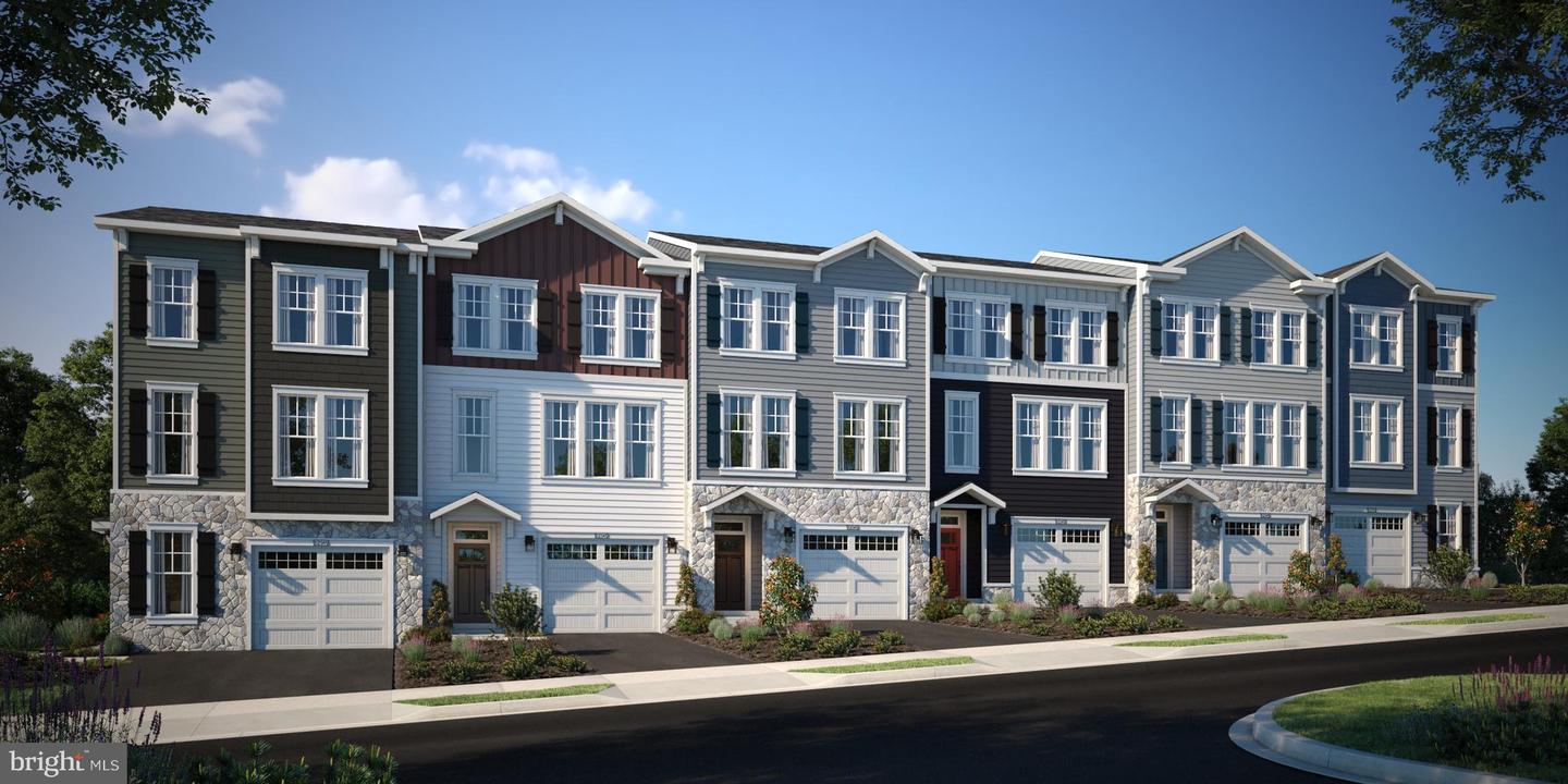 121 WAKE ROBIN COURT