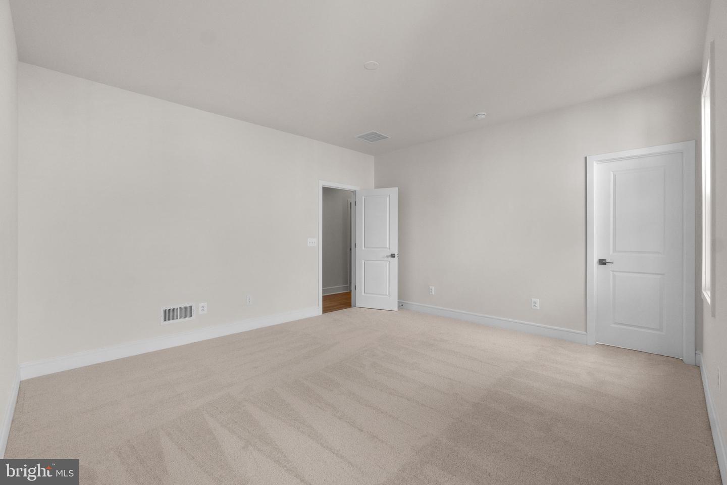 114 CHOKE CHERRY COURT