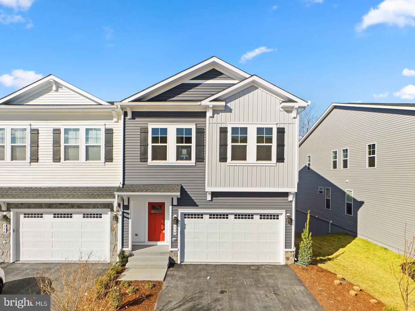 114 CHOKE CHERRY COURT