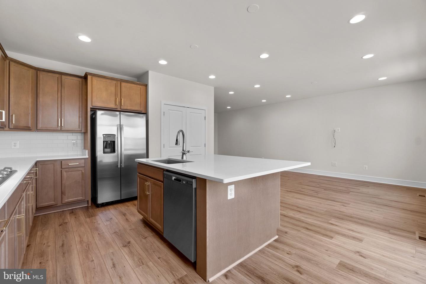 114 CHOKE CHERRY COURT