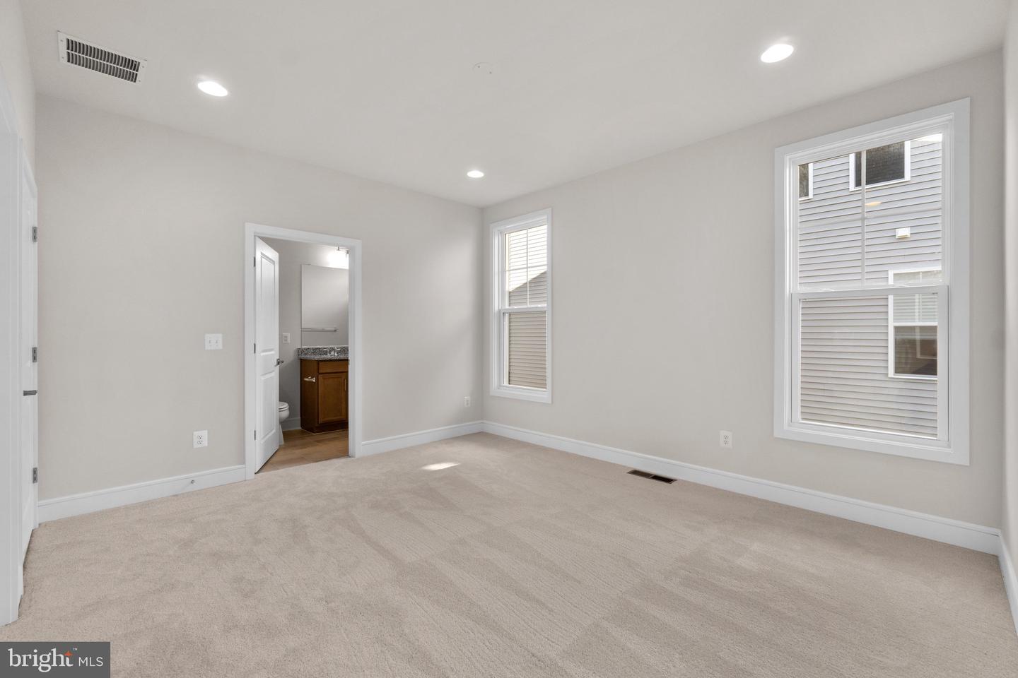 114 CHOKE CHERRY COURT