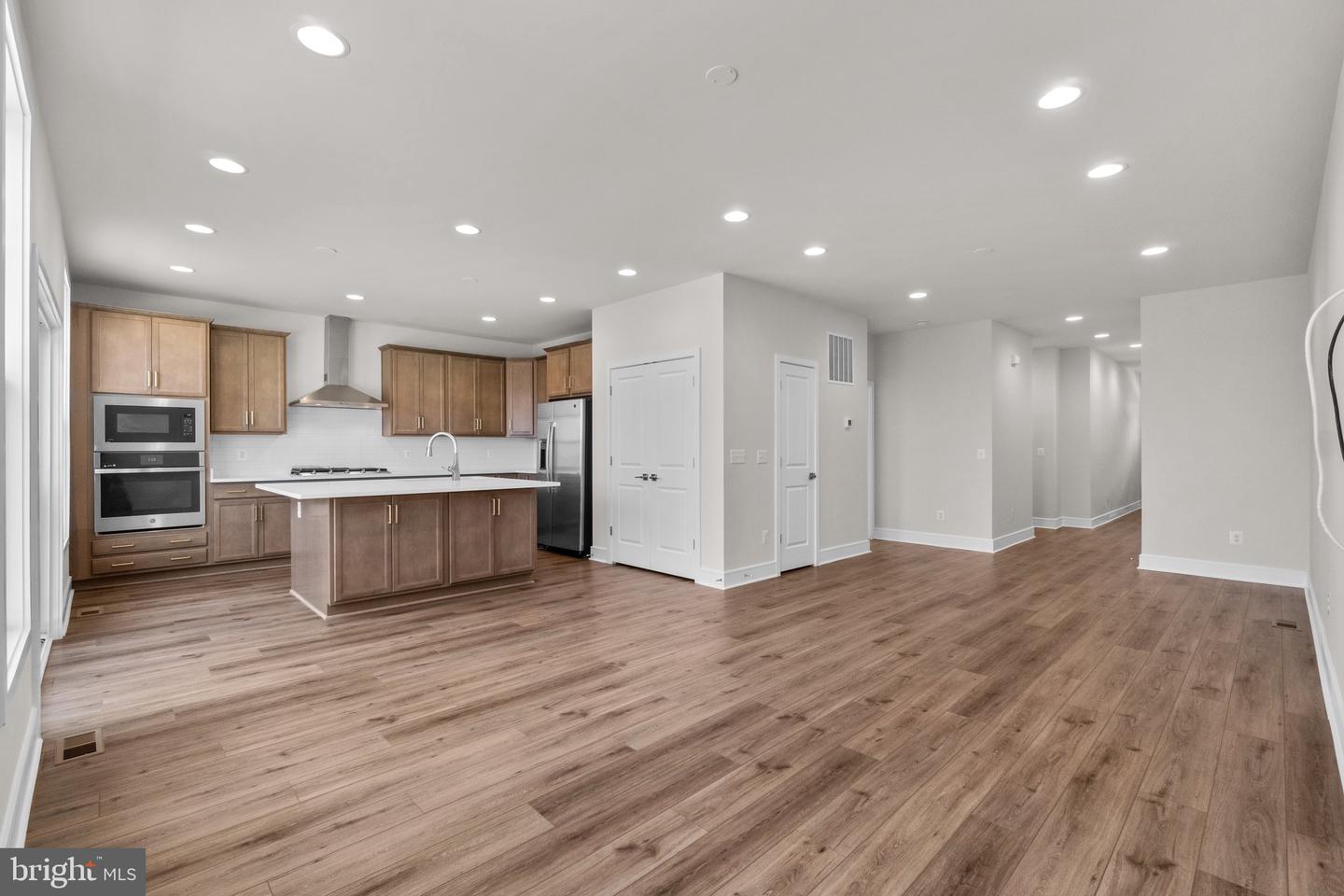 114 CHOKE CHERRY COURT