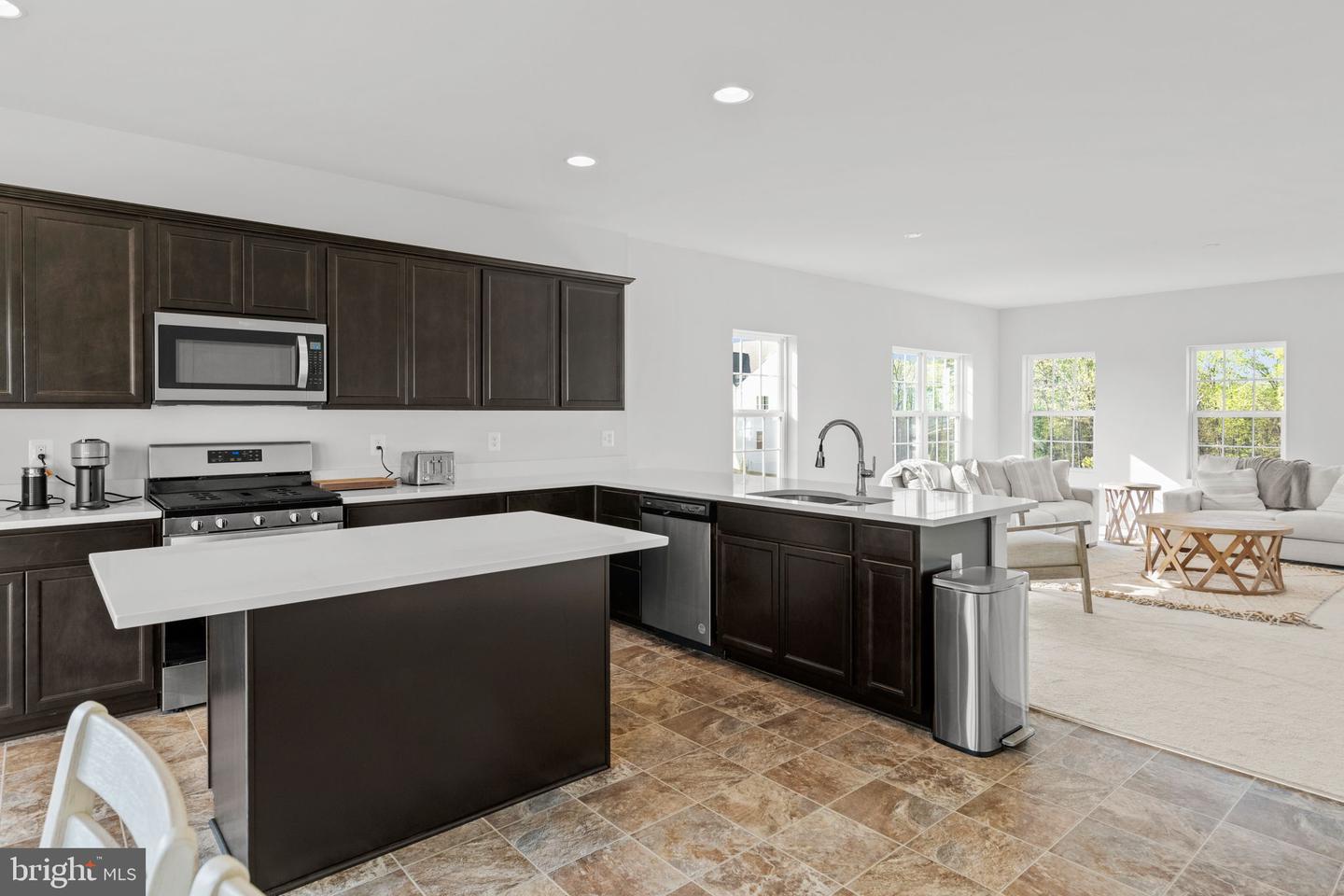 131 JEWEL BOX