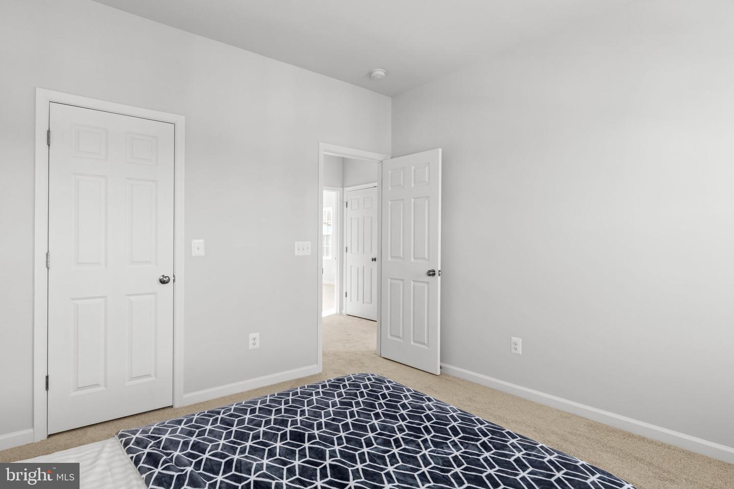 131 JEWEL BOX