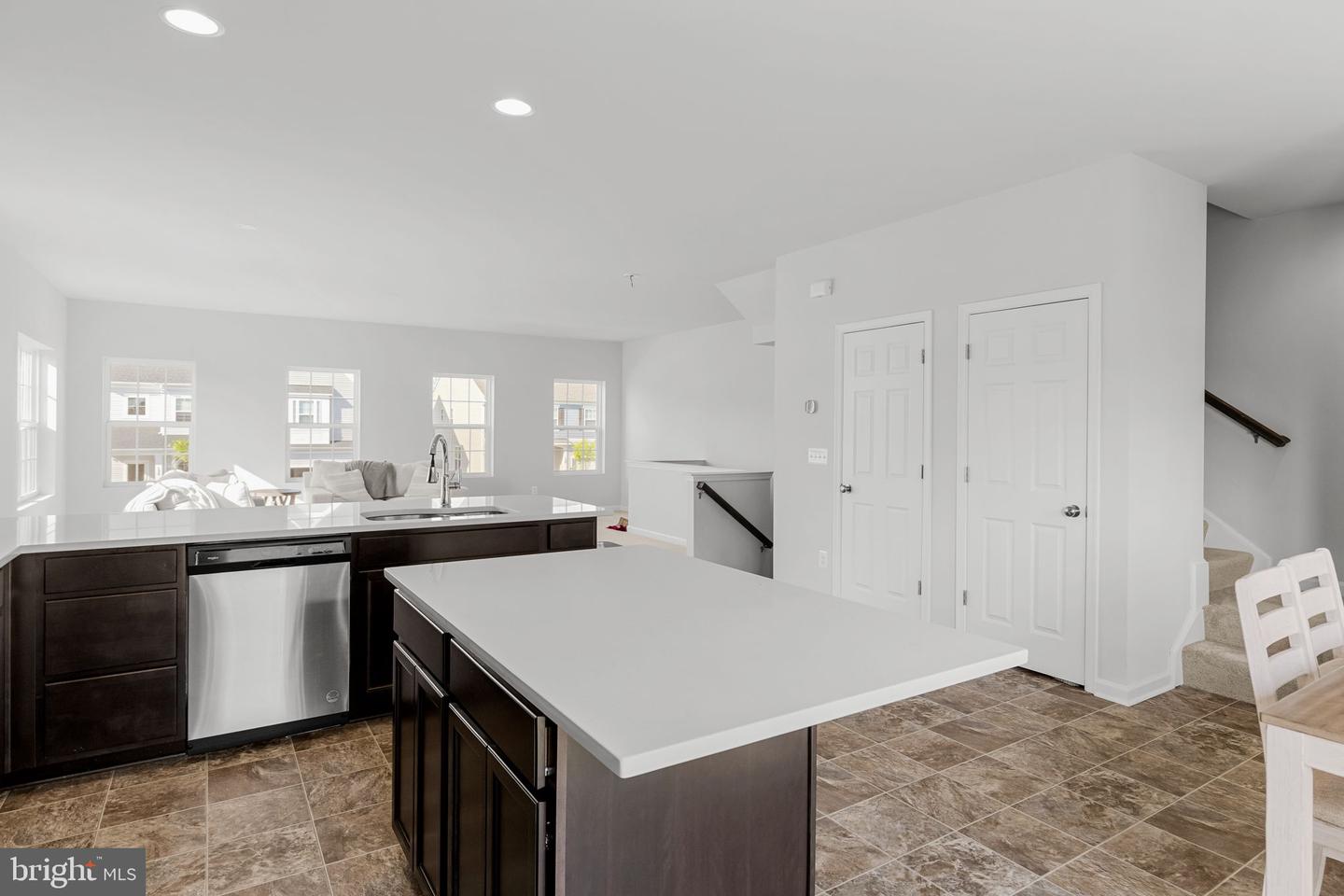 131 JEWEL BOX