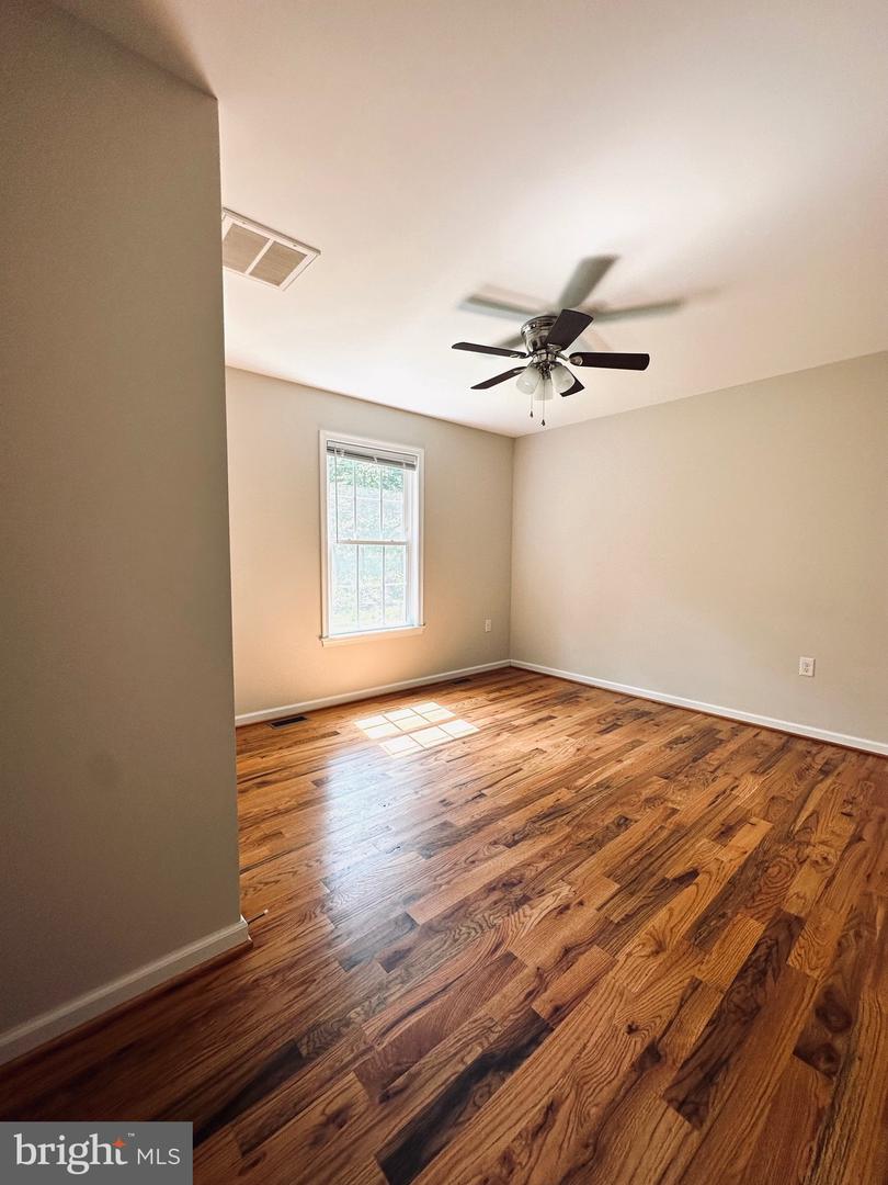 101 BRIER RABBIT COURT