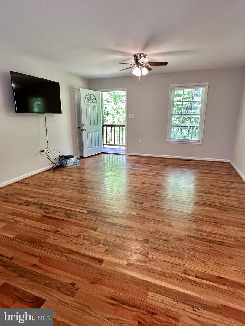 101 BRIER RABBIT COURT