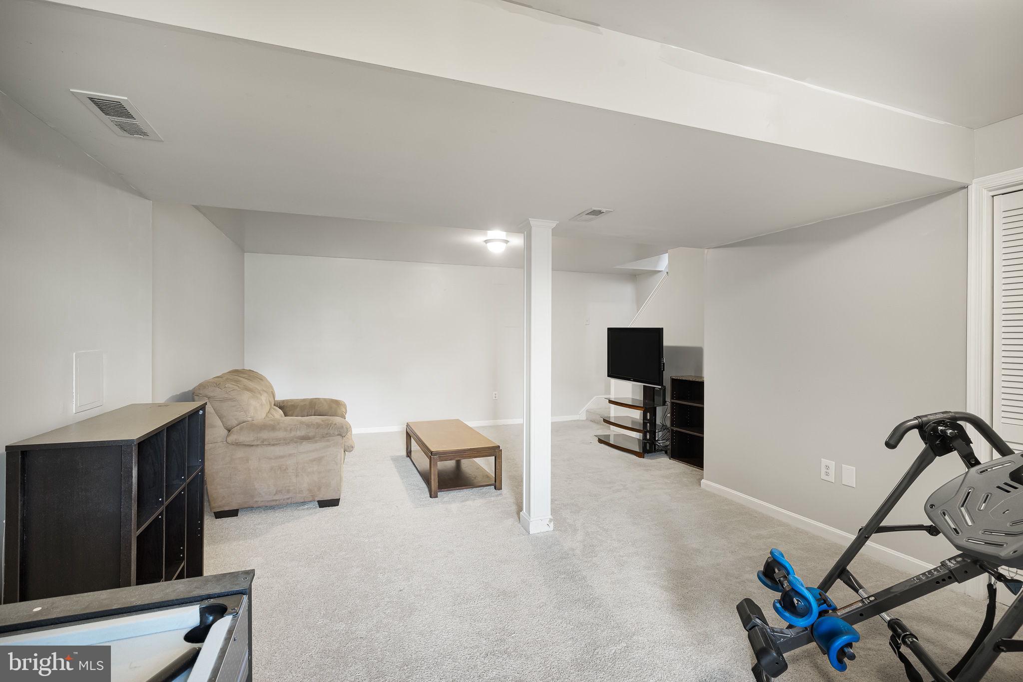 112 Little River DRIVE