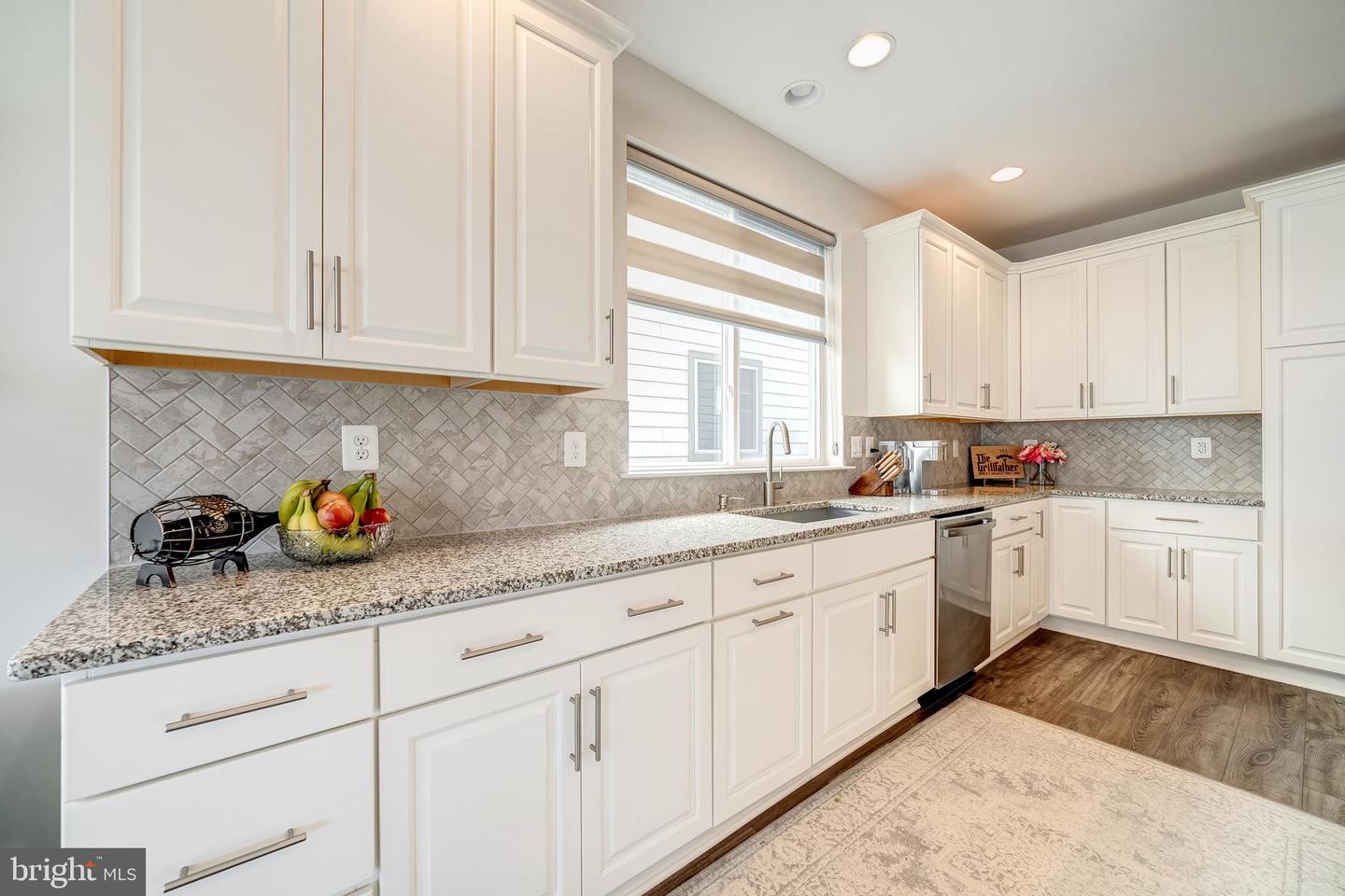 148 Milkweed Dr