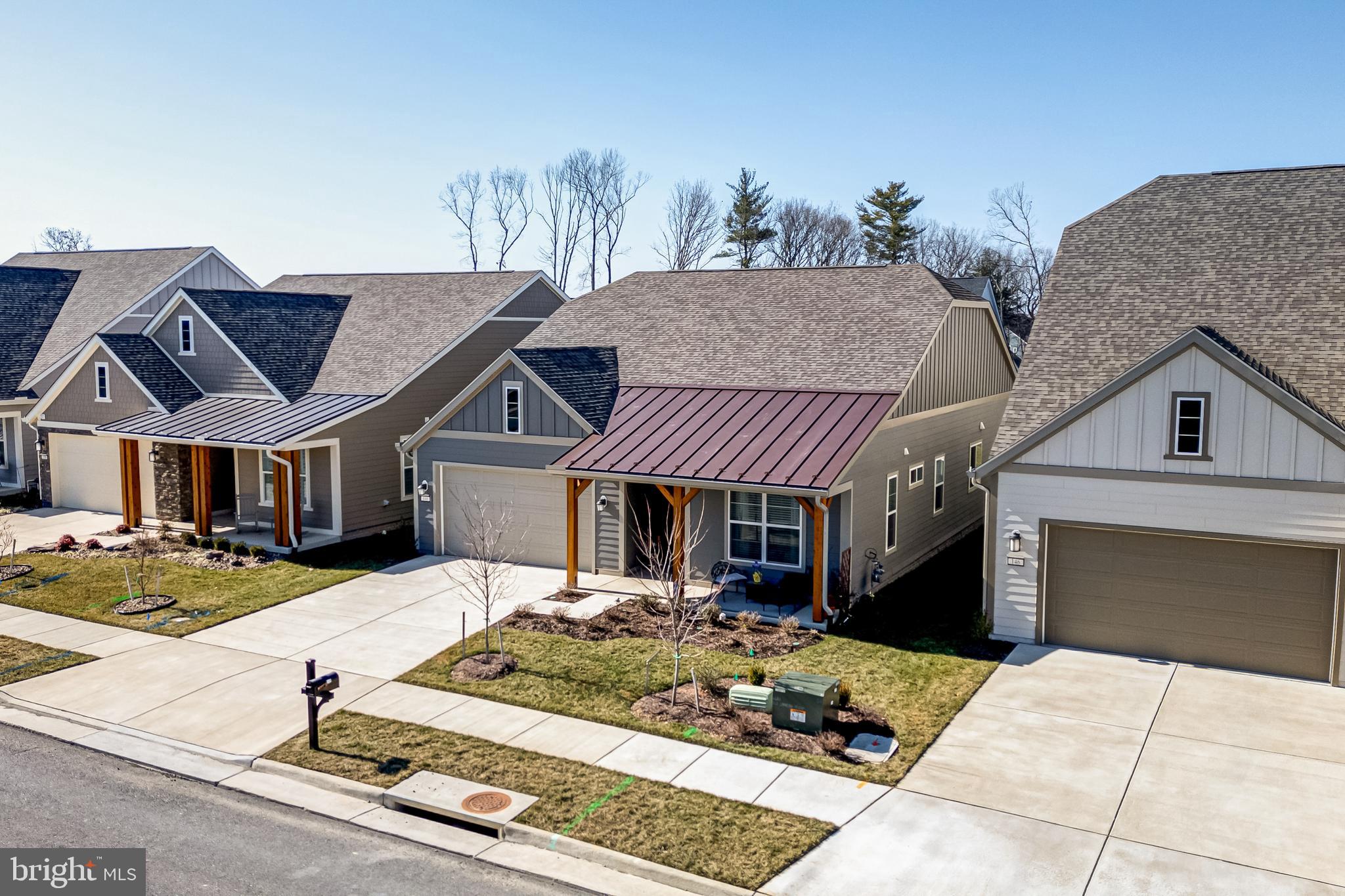 148 Milkweed Dr
