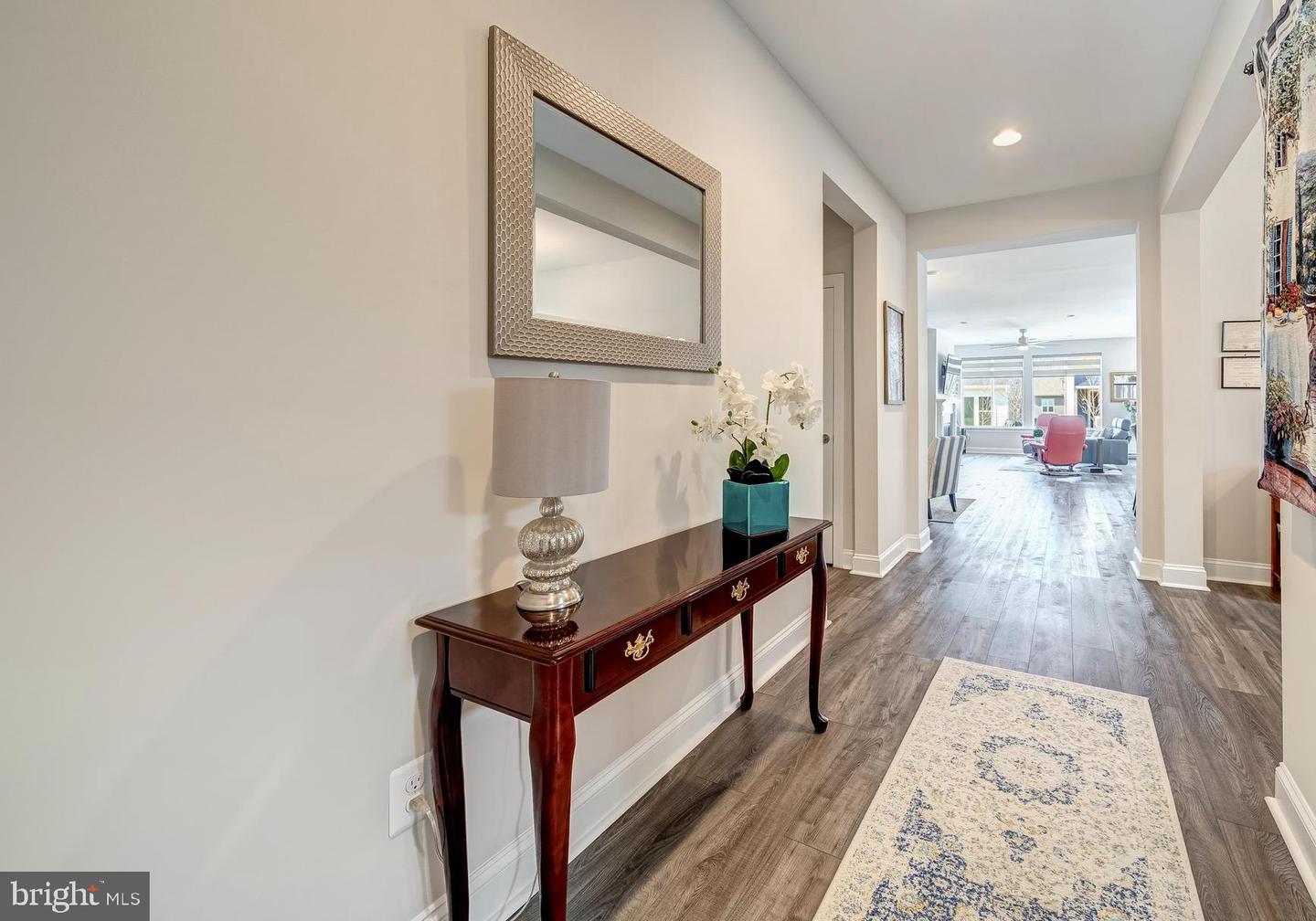 148 Milkweed Dr