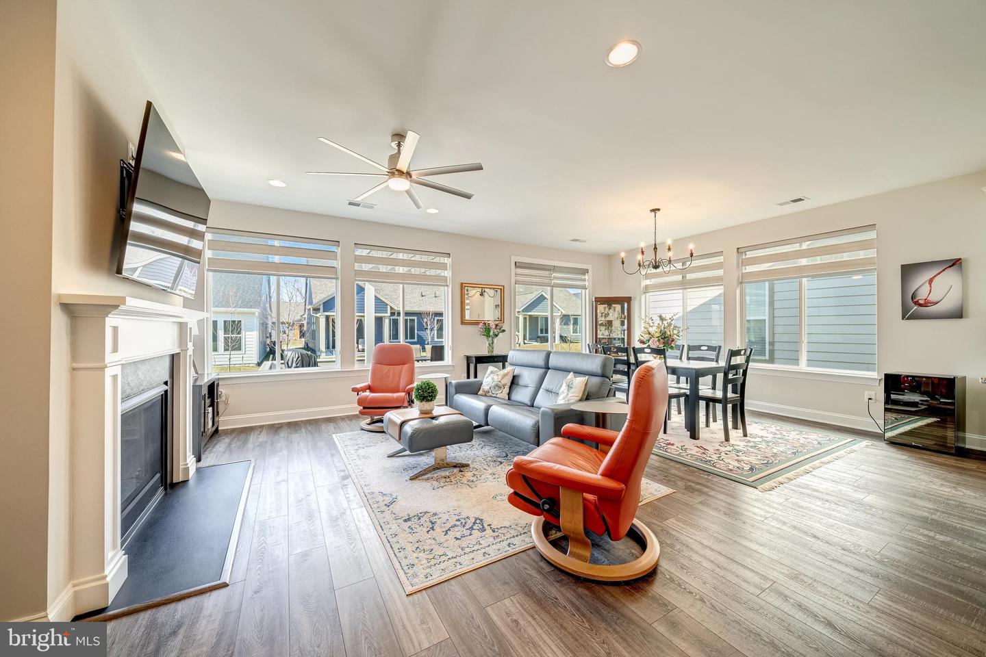 148 Milkweed Dr