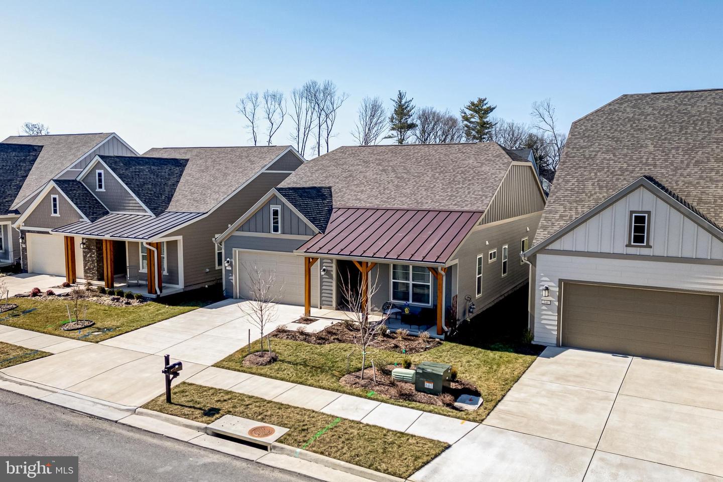 148 Milkweed Dr