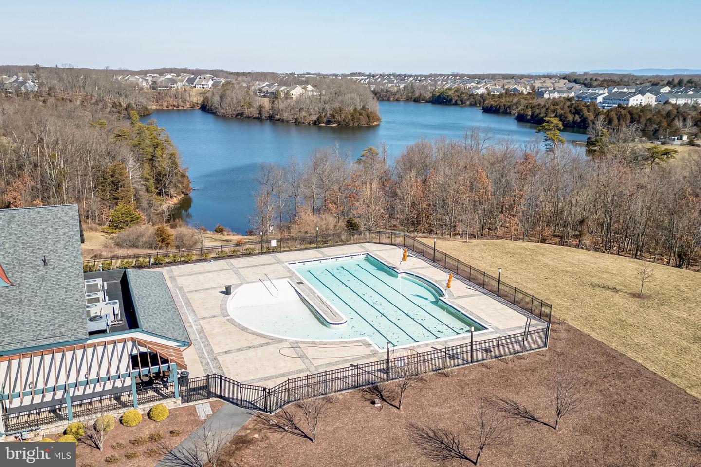 148 Milkweed Dr