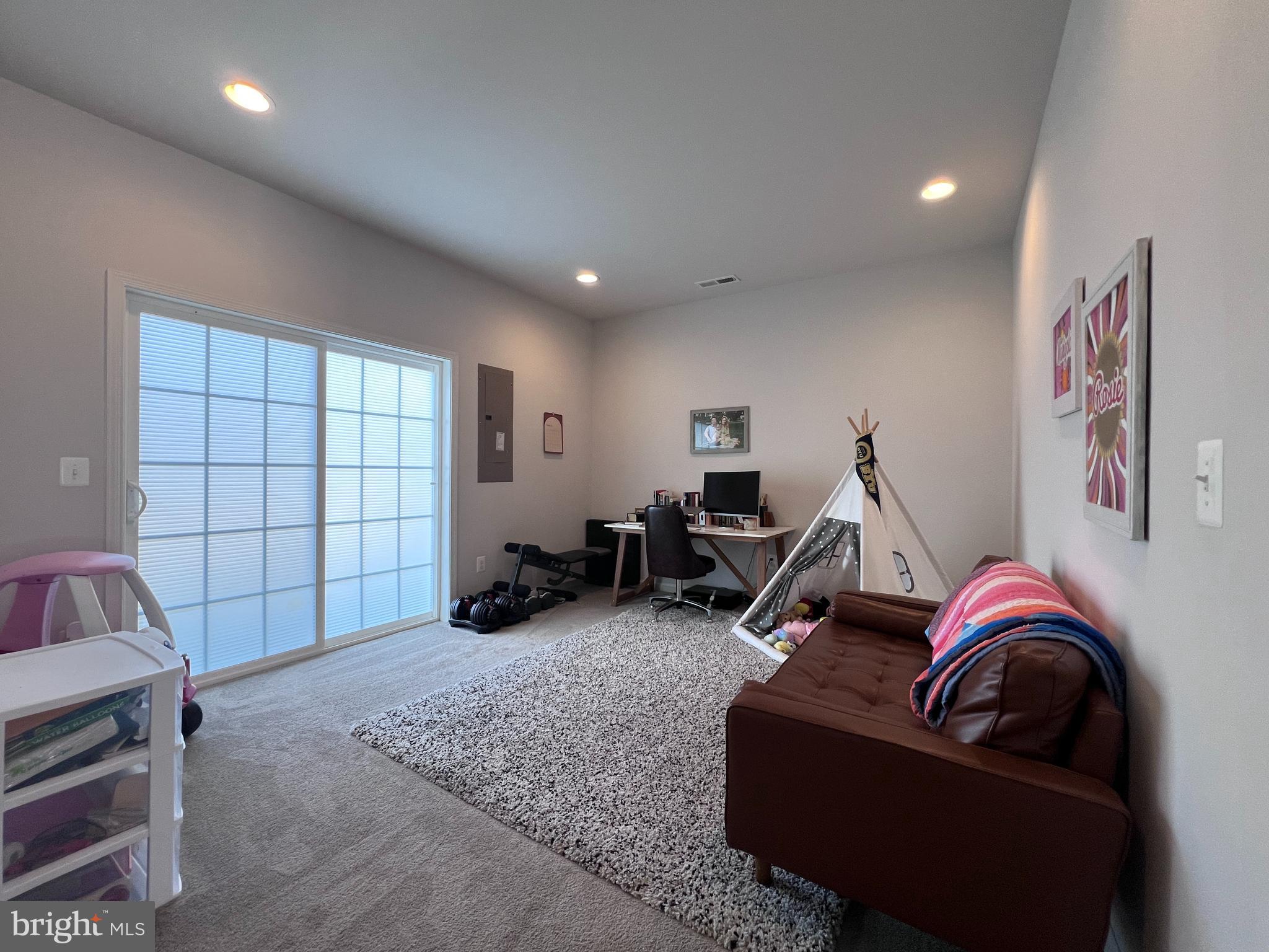 316 Starry Way Dr