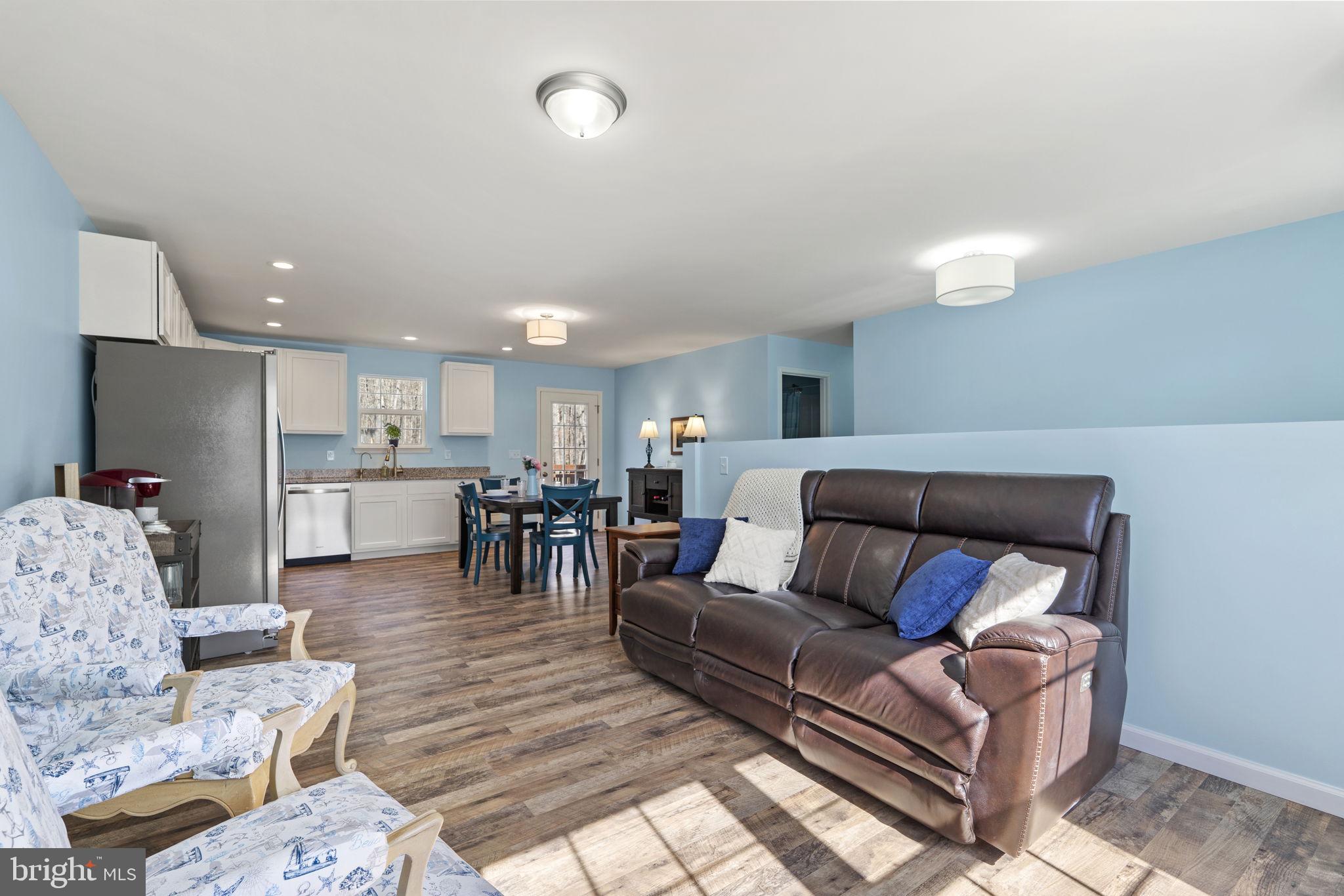 307 Fawn Dr