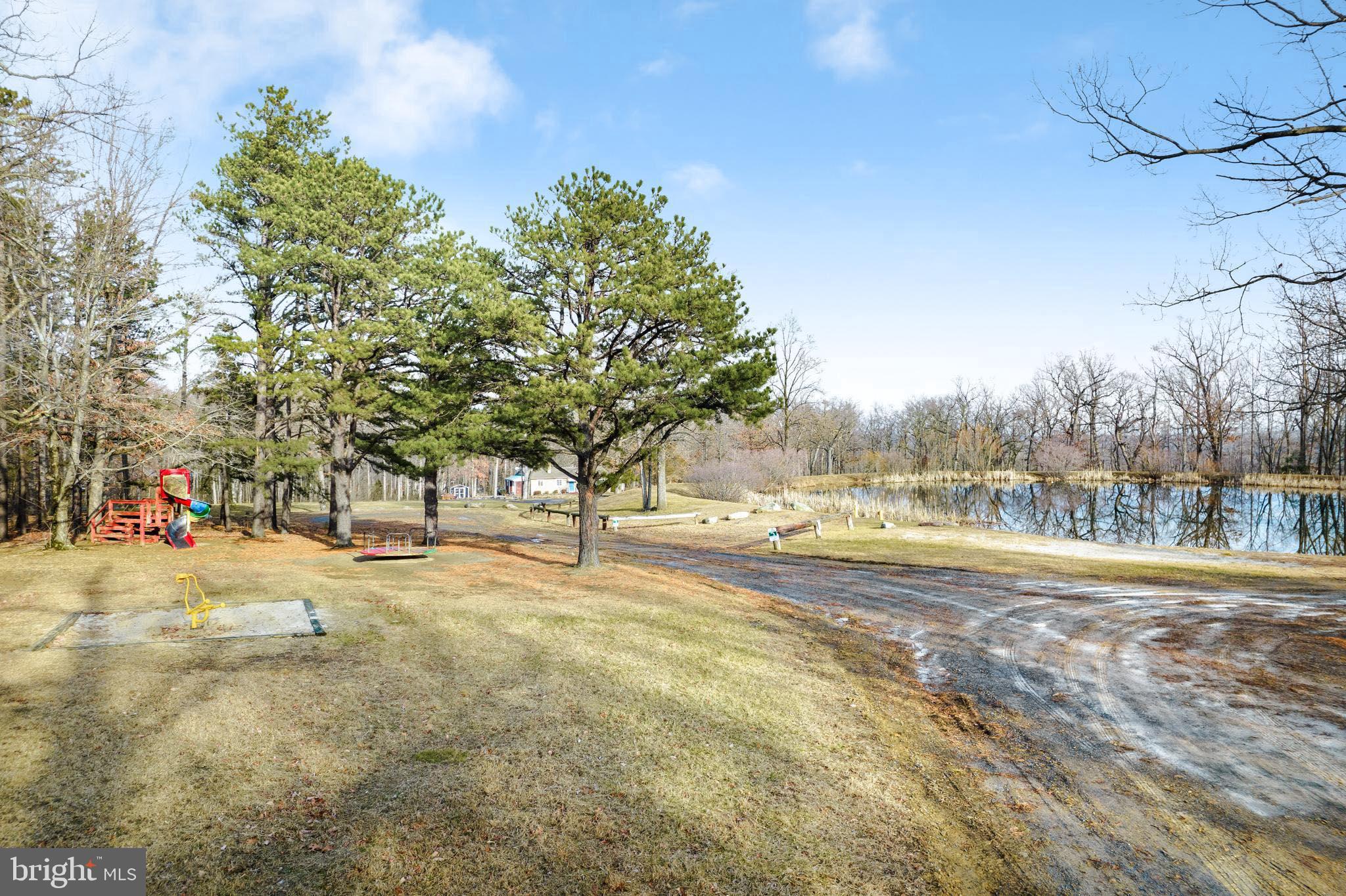 307 Fawn Dr