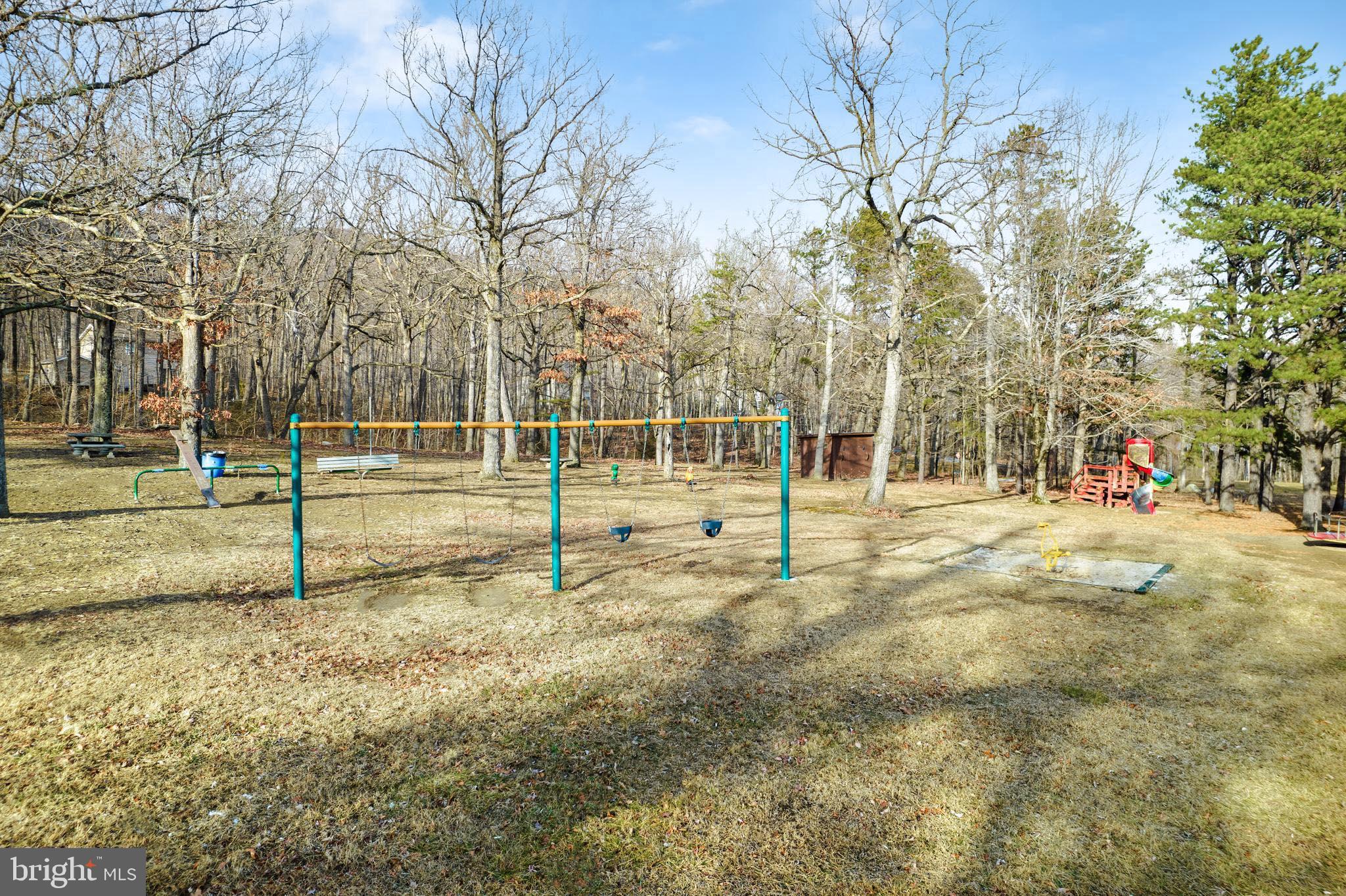 307 Fawn Dr