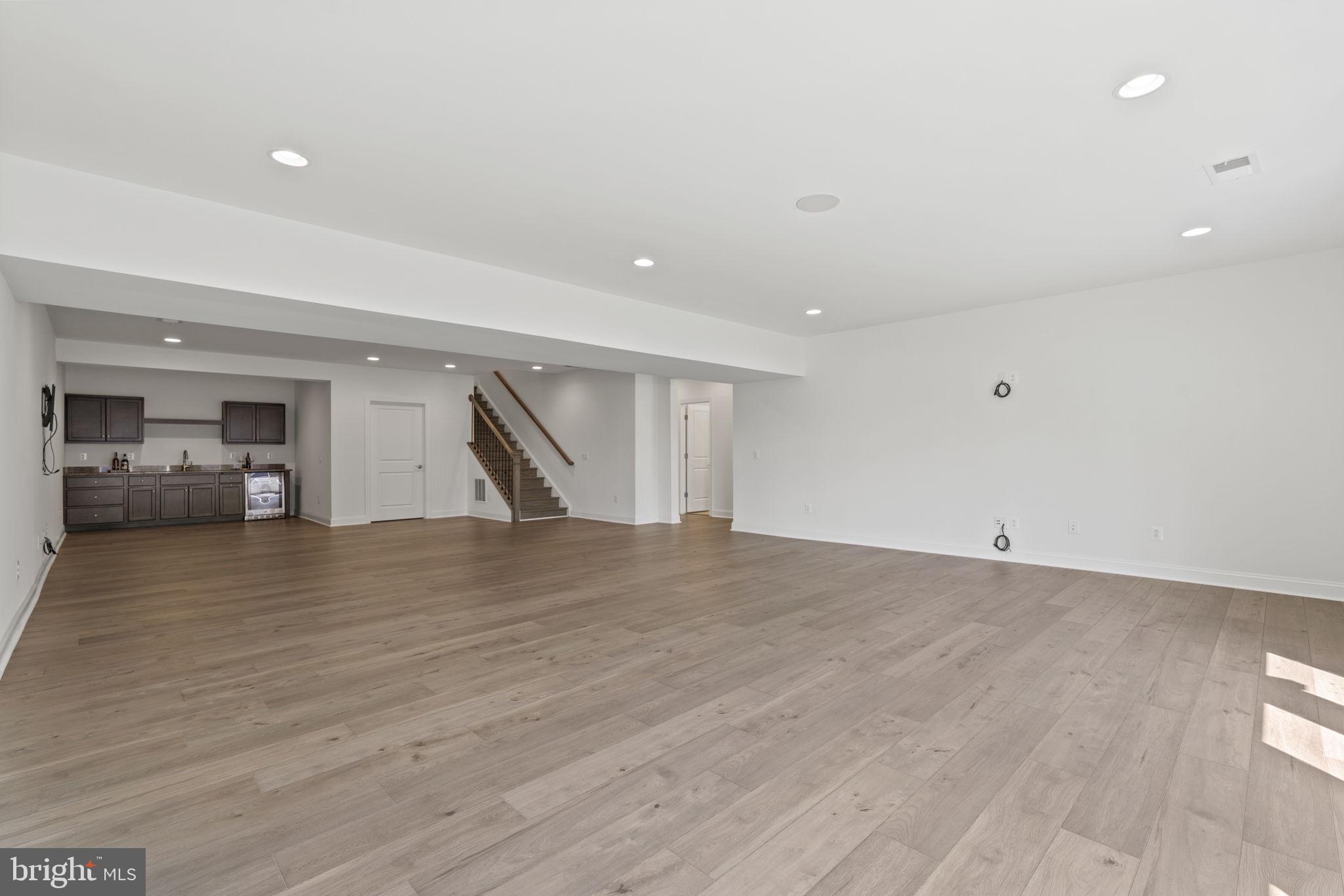 115 Viceroy Way