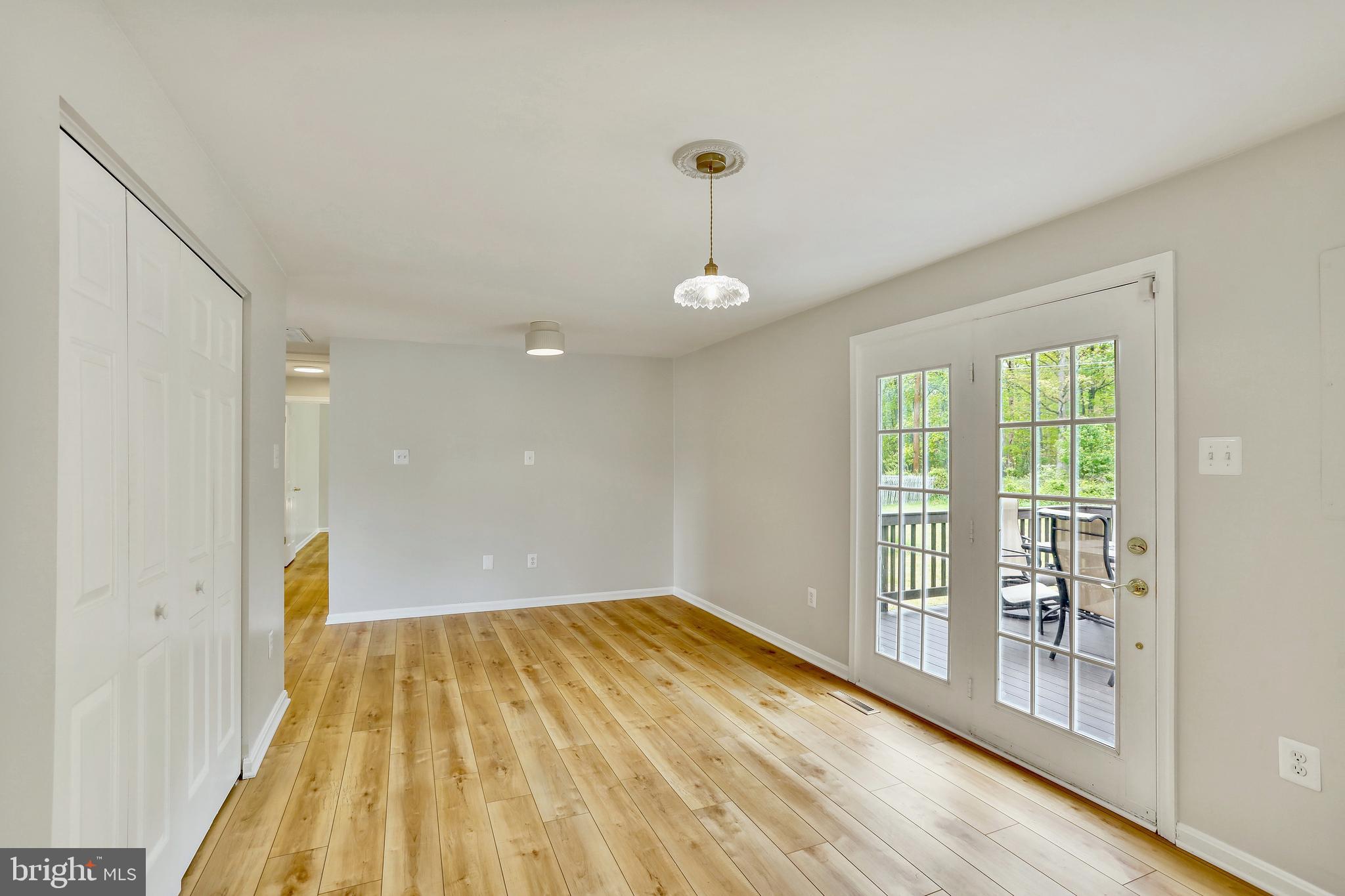 205 Lake Sever Dr