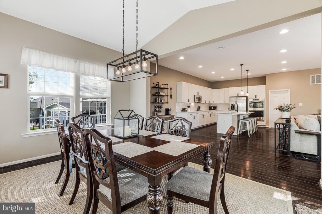 416 Canyon Rd