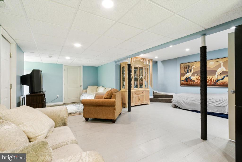 137 Grapevine Ct