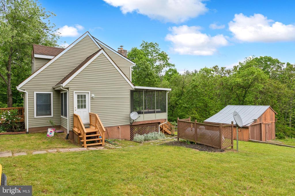 137 Grapevine Ct