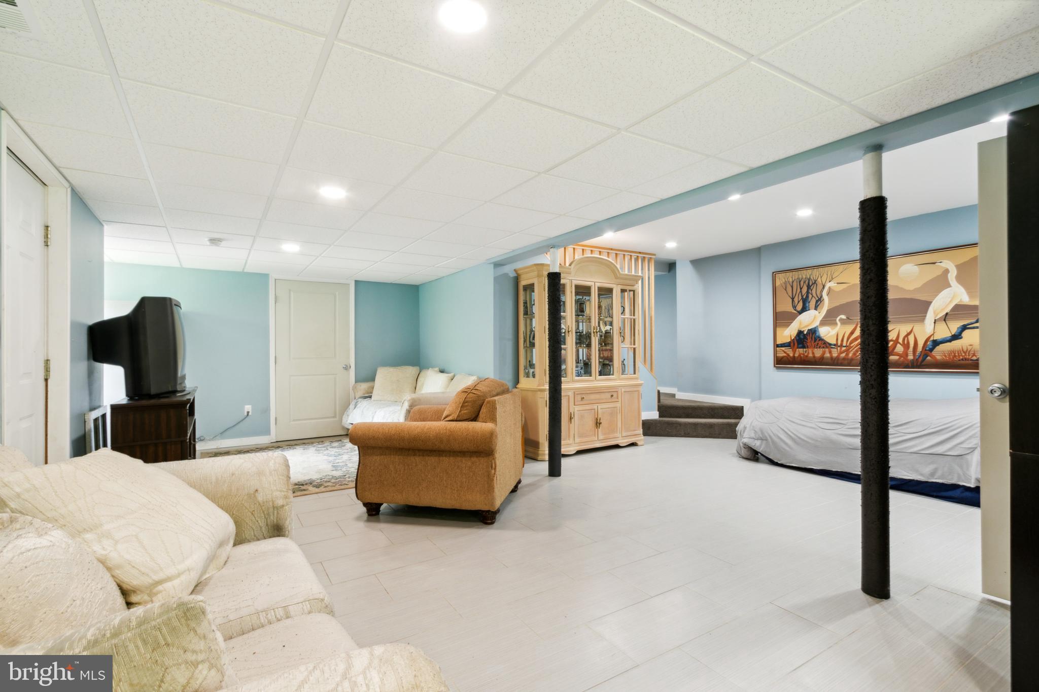 137 Grapevine Ct