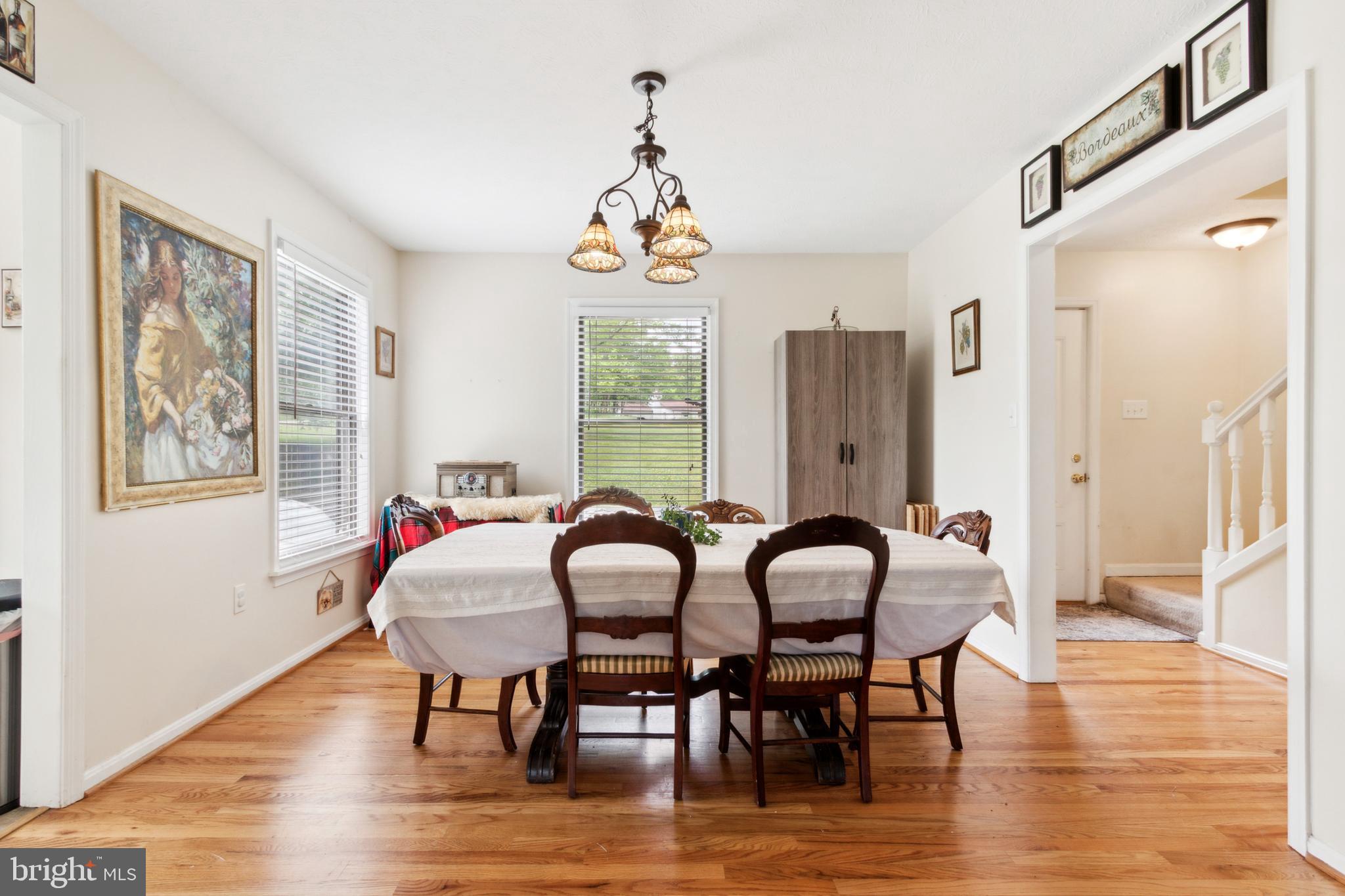137 Grapevine Ct