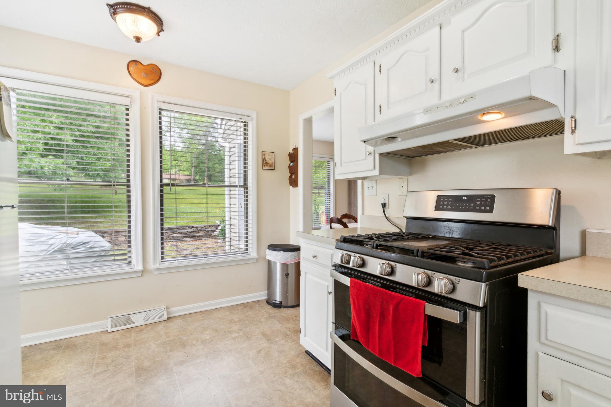 137 Grapevine Ct