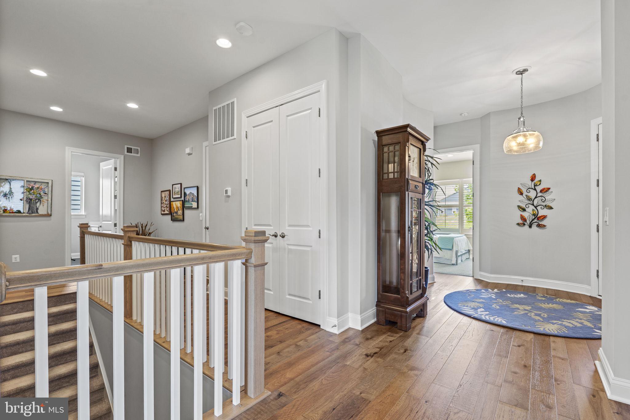 104 Walleye Ct