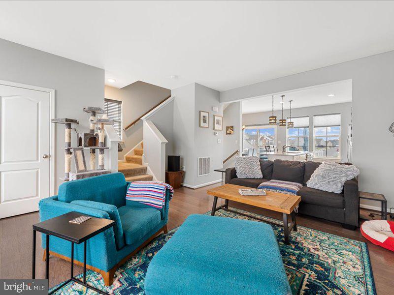 103 Alderman Way