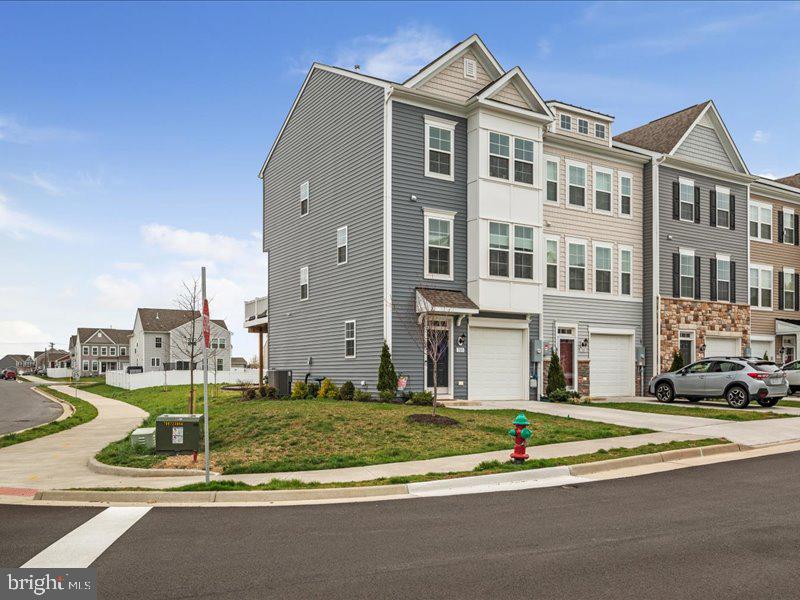 103 Alderman Way