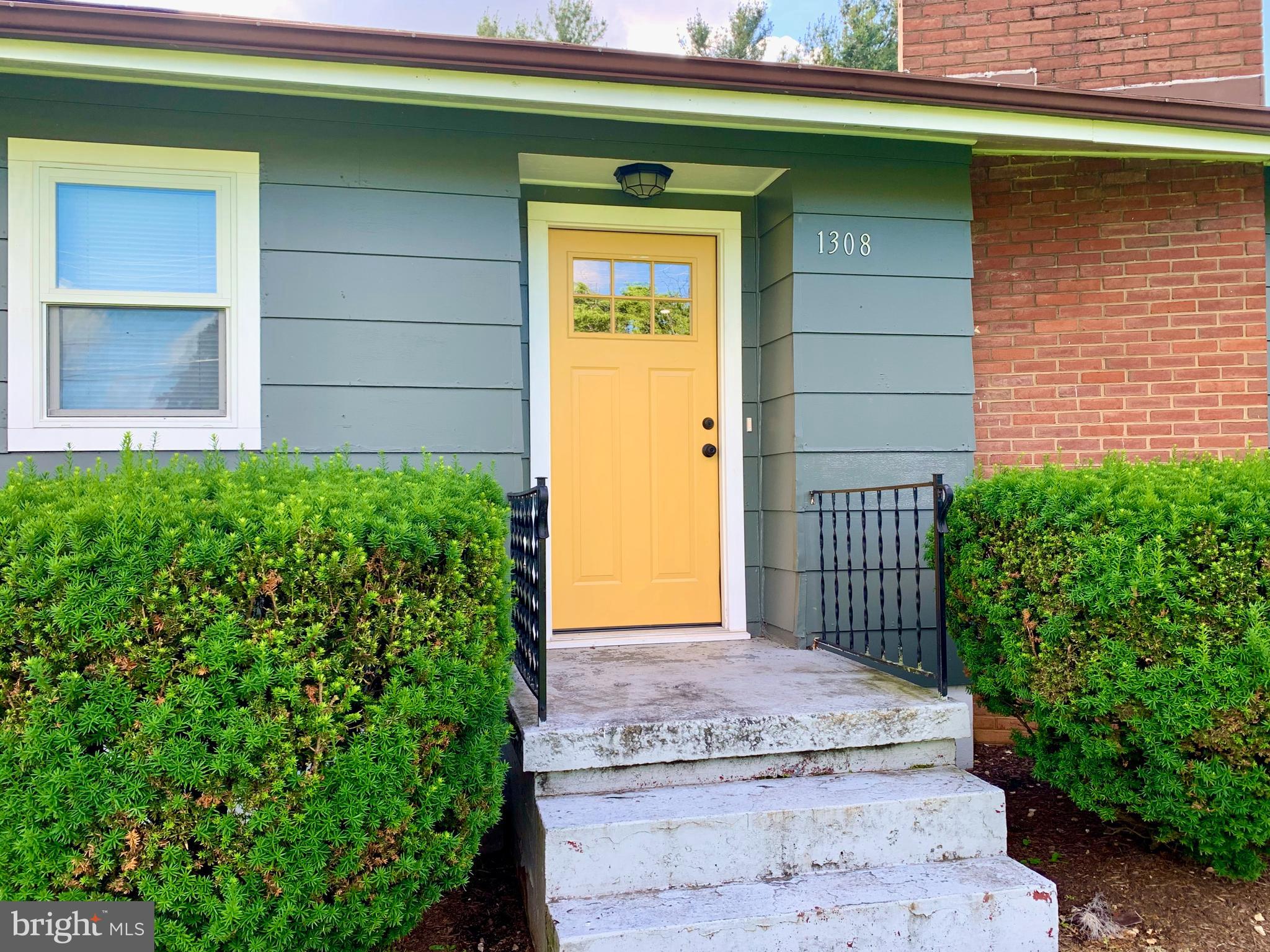 1308 DARLINGTON DR