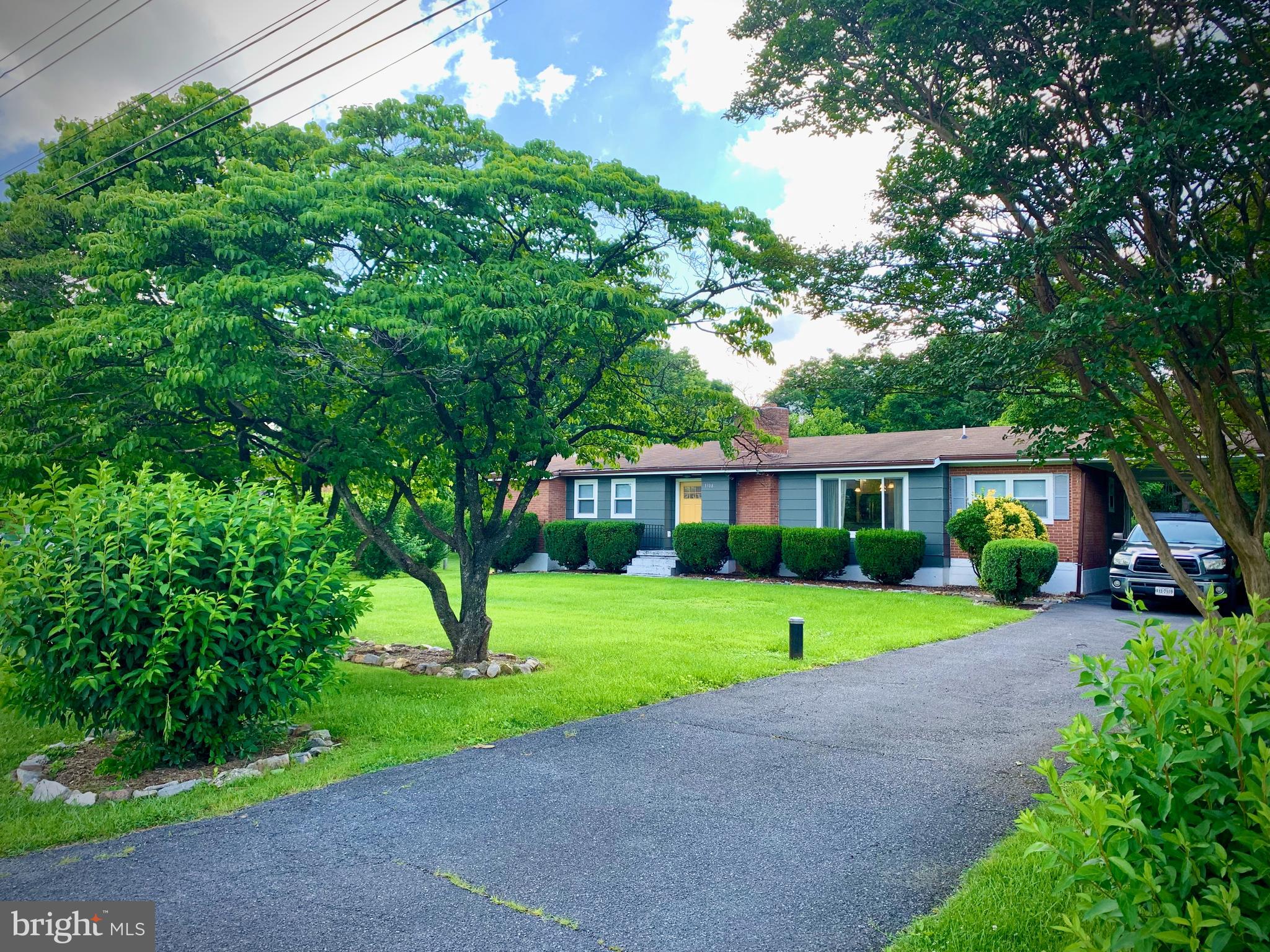 1308 DARLINGTON DR