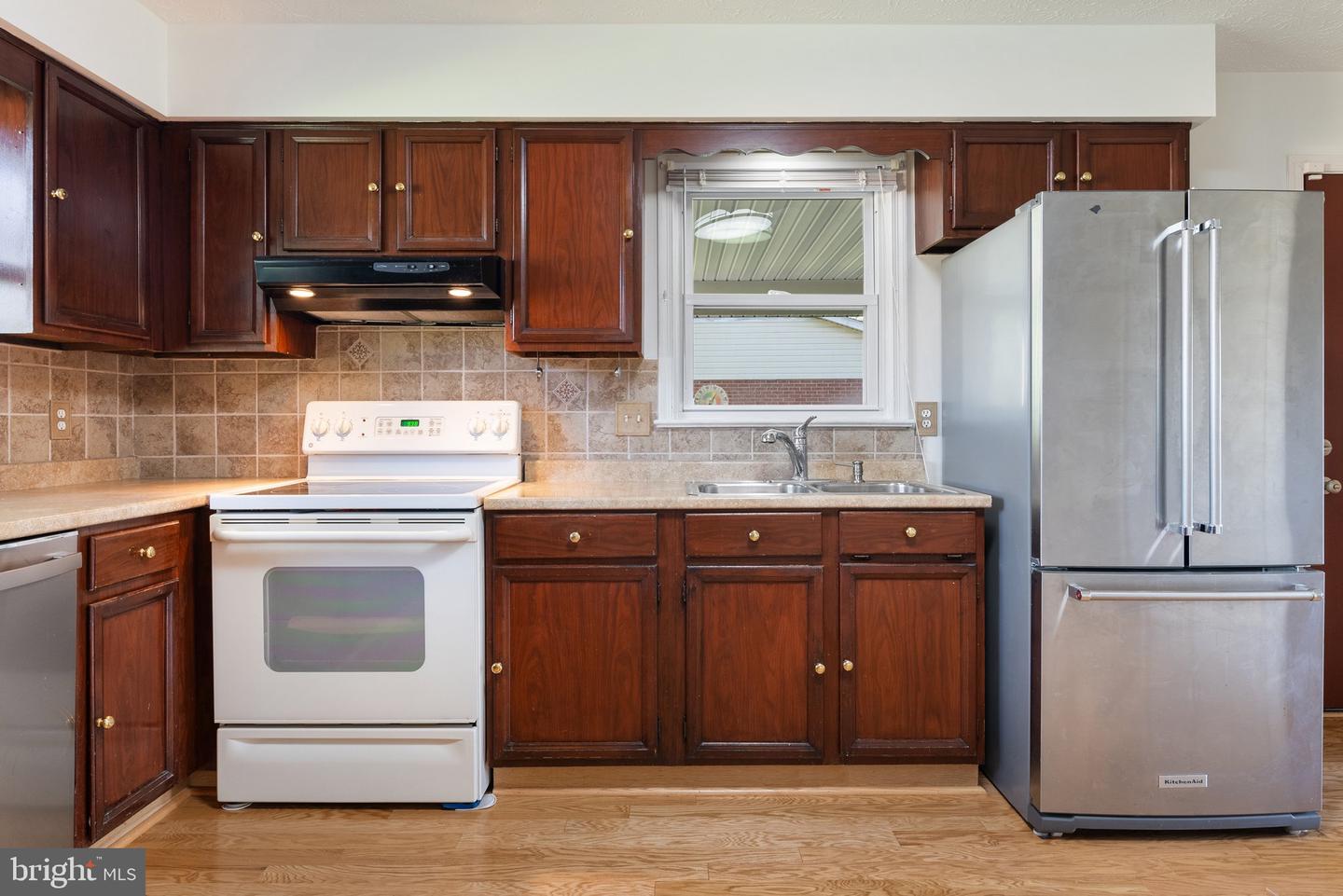 302 Fredericktowne Dr