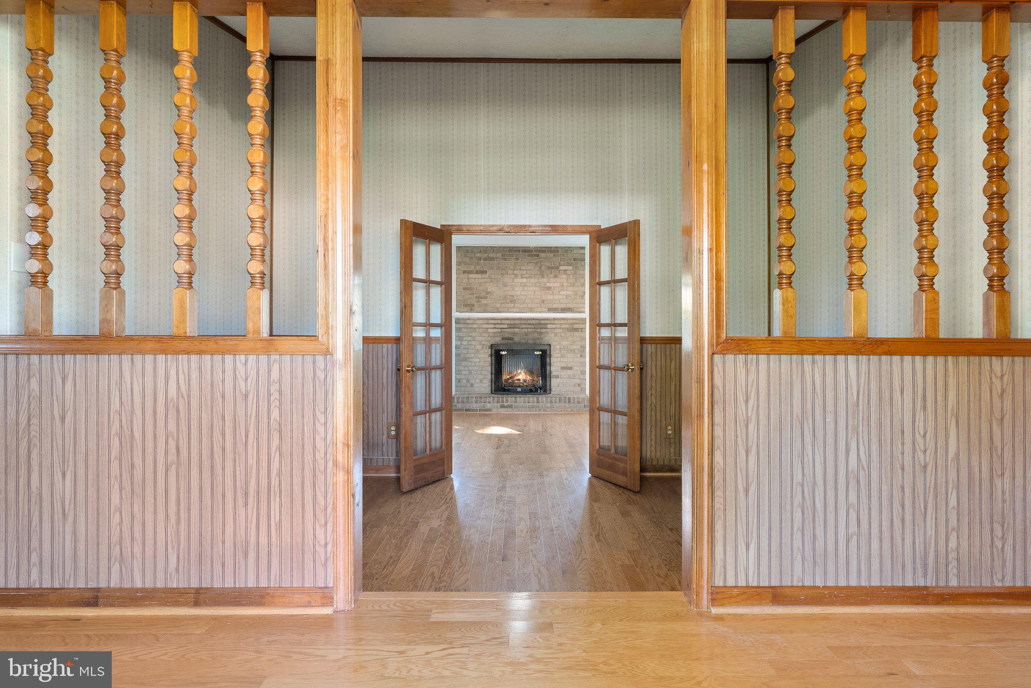 302 Fredericktowne Dr