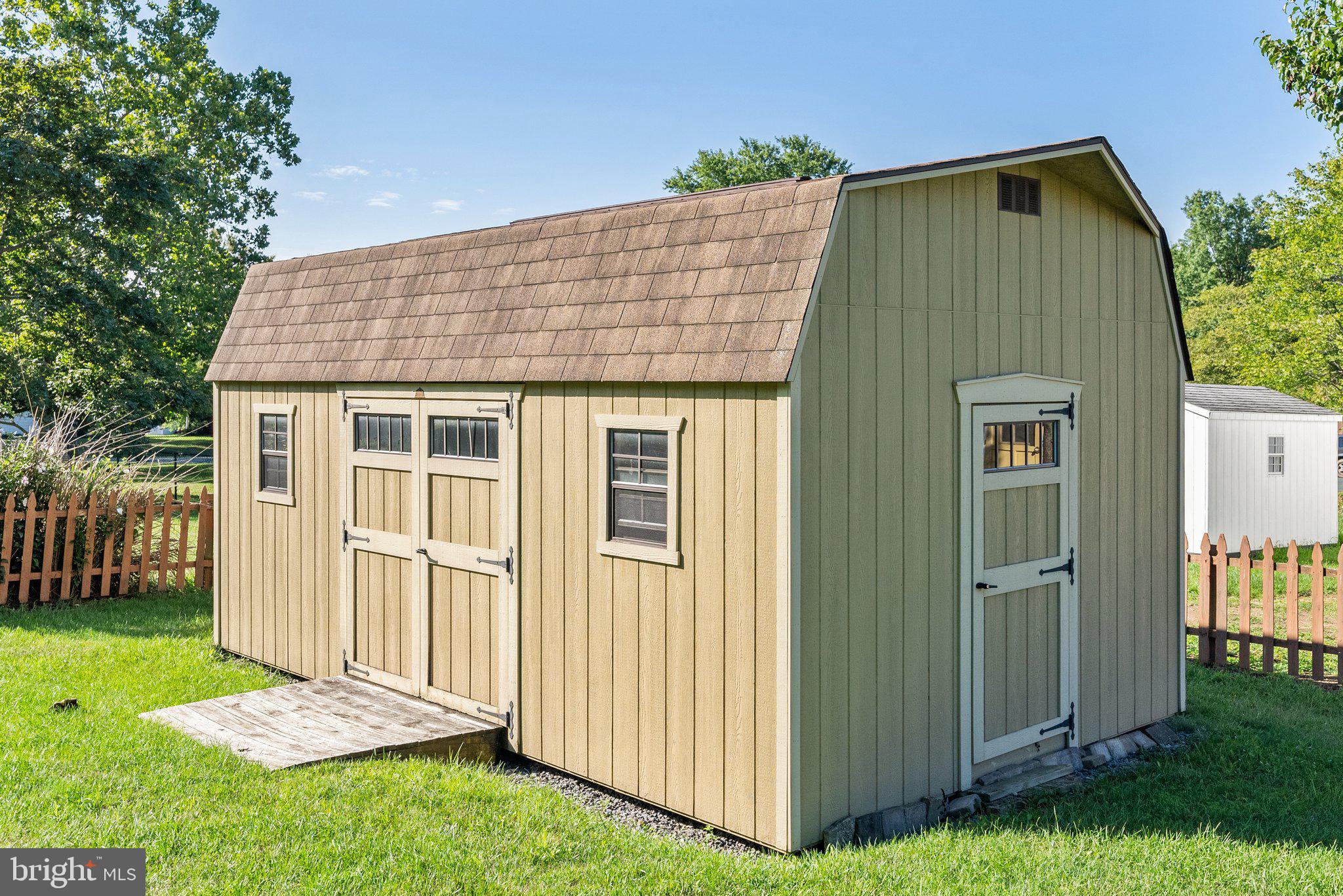 302 Fredericktowne Dr