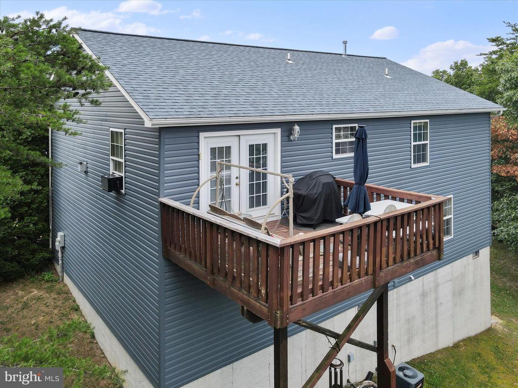102 Trefoil Ct