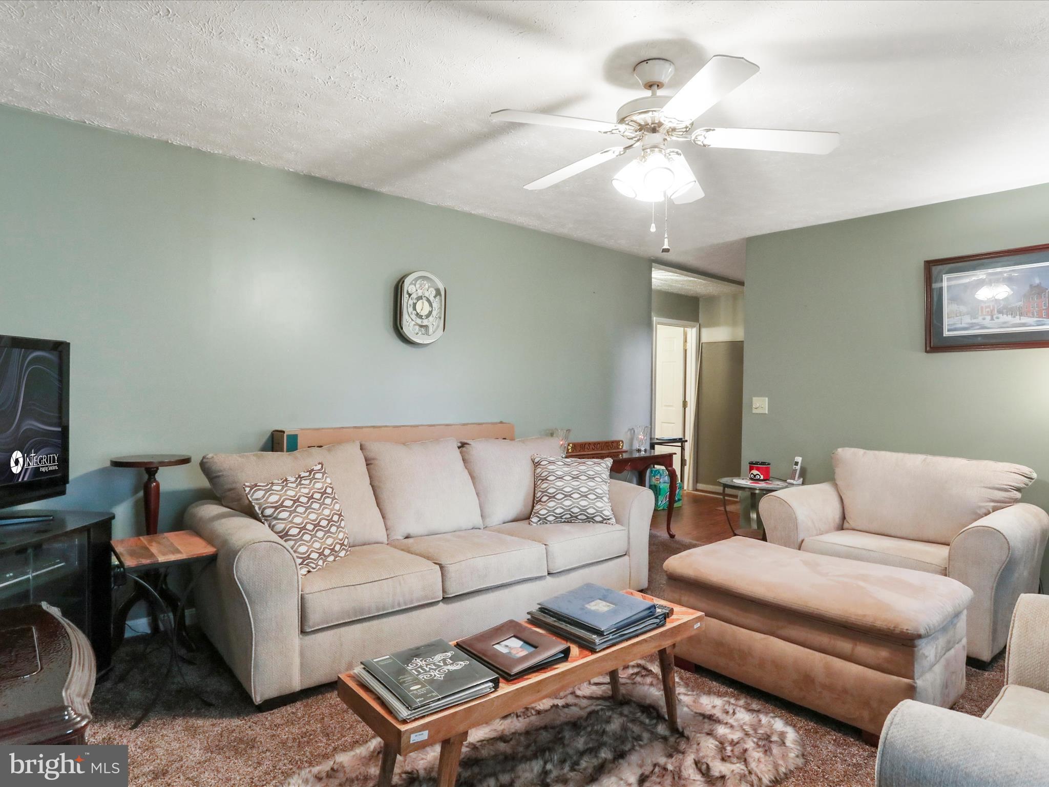 102 Trefoil Ct