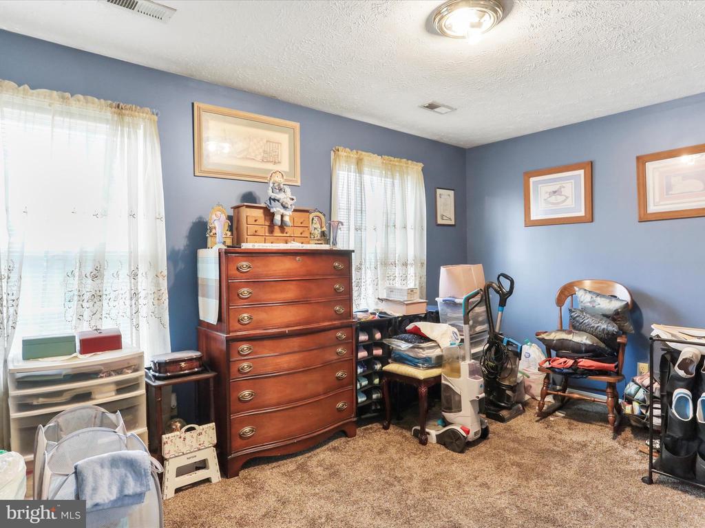 102 Trefoil Ct