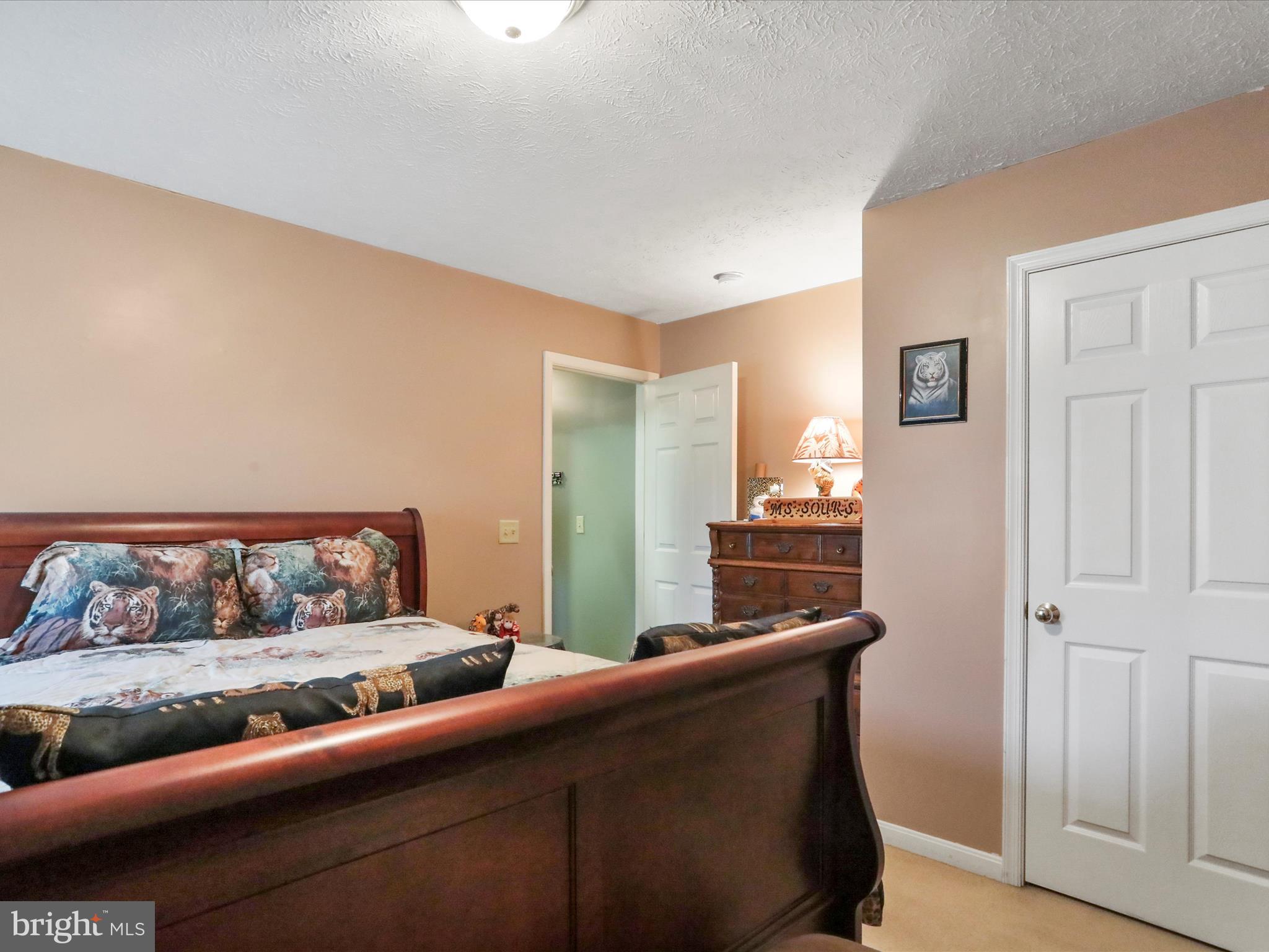 102 Trefoil Ct