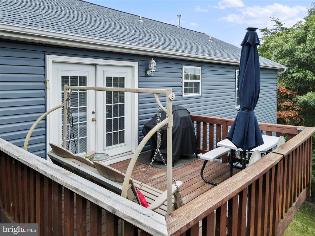 102 Trefoil Ct