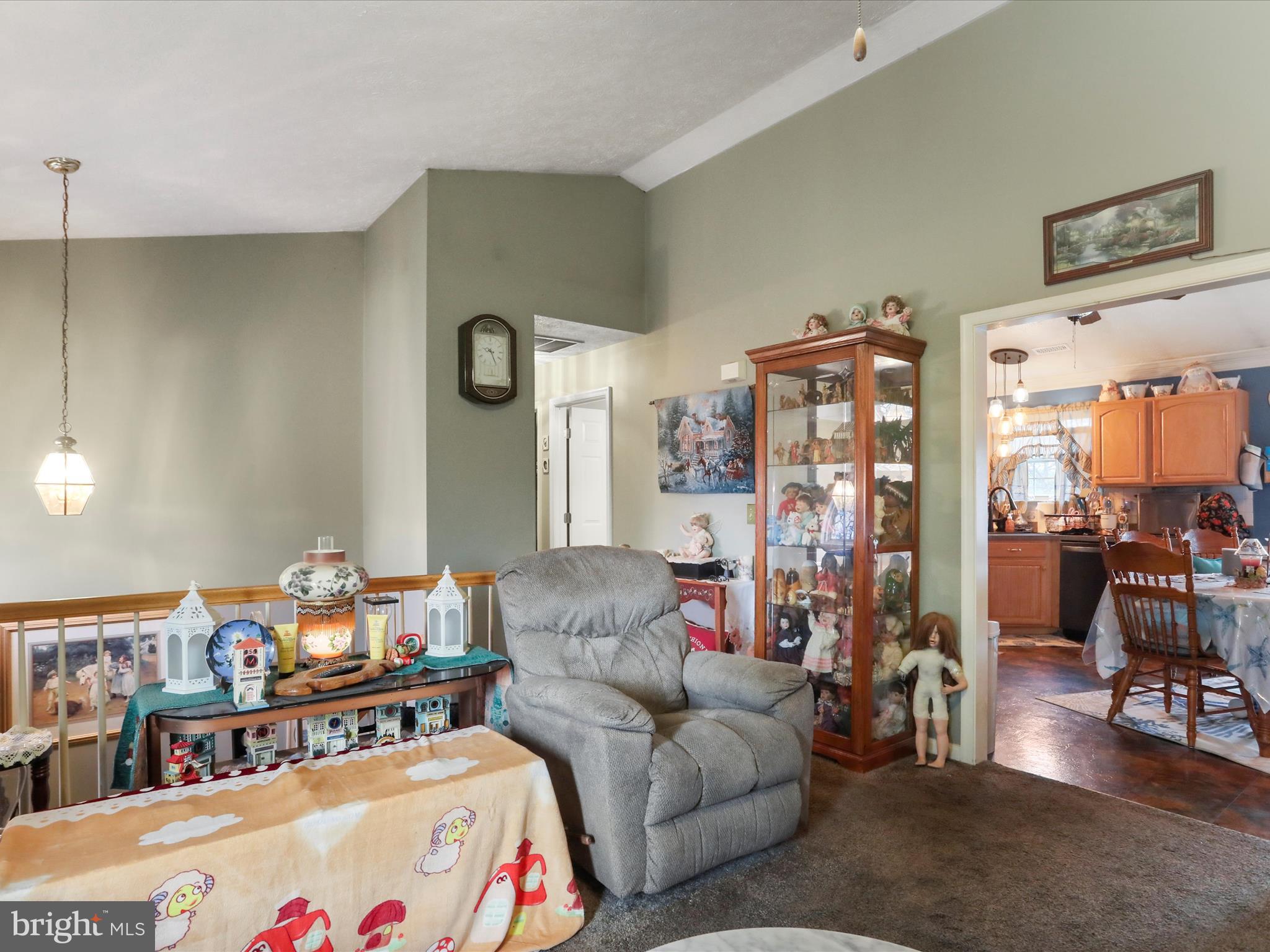 102 Trefoil Ct