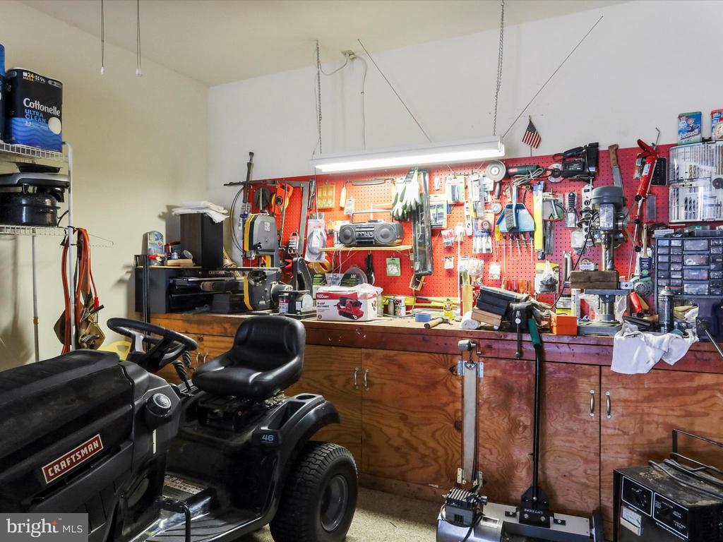 102 Trefoil Ct